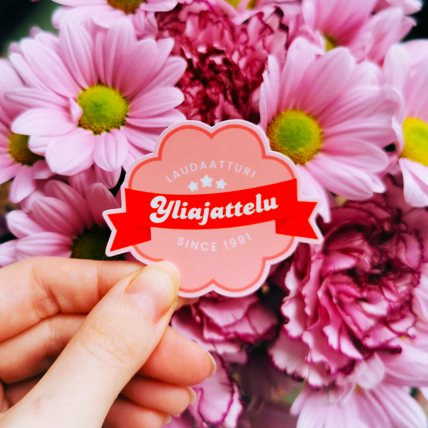 Yliajattelun laudaatturi | Vinyylitarra